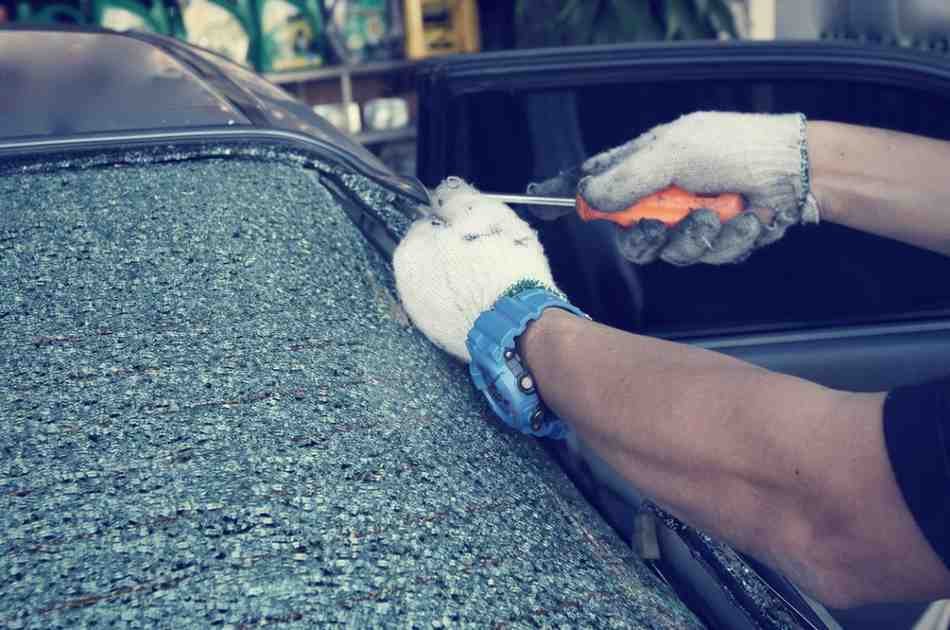 Can You Drive With a Cracked Windshield?